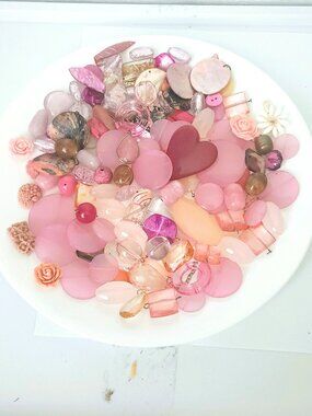 DIY Assorted Pink Bulk Beads 1.3 lb Glass Acrylic Different Sizes & Shapes